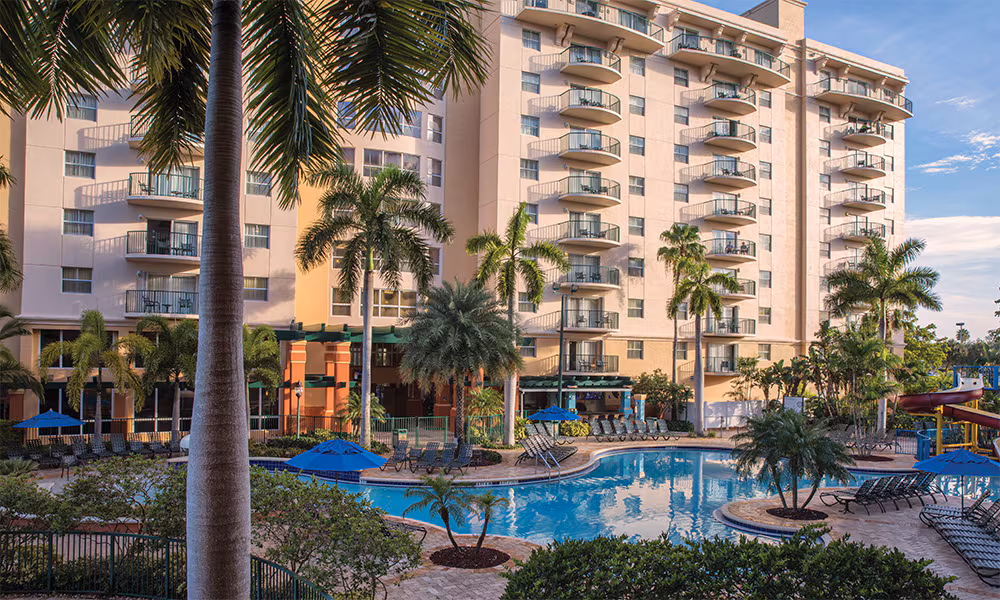 Wyndham Palm Aire exterior repair